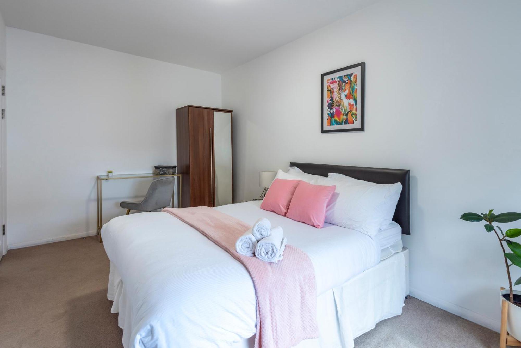 Dazzling Room Near Paddington/Elizabeth Stn Лондон Экстерьер фото